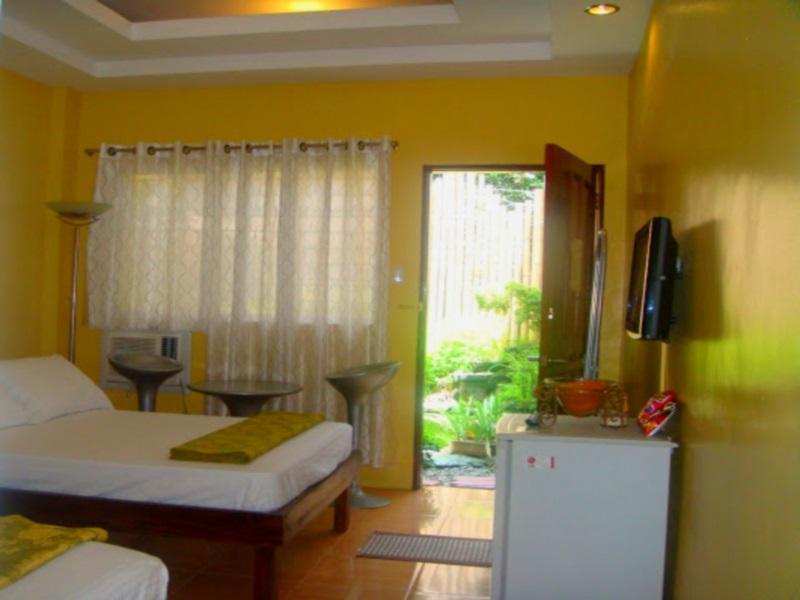 Lawaan Garden Inn Roxas City Exterior photo